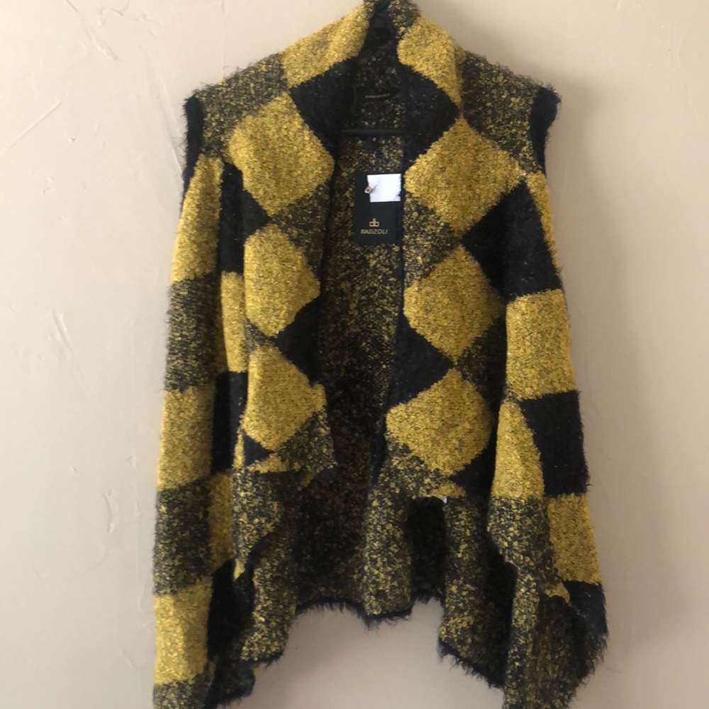 NWT Diamond Sweater Asymmetrical Wrap Sleeveless